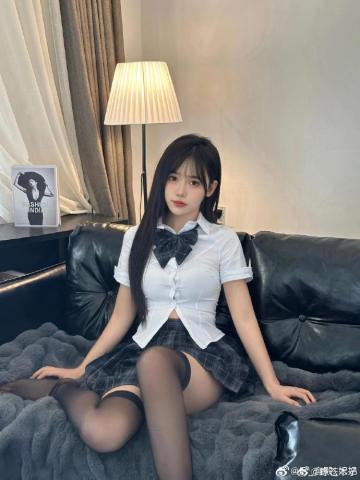 AI魔改漫改剧短剧网